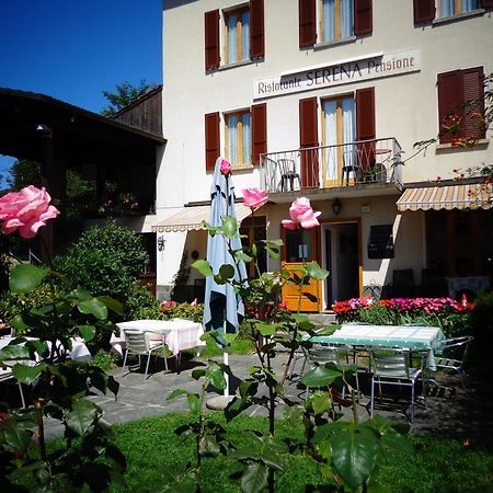 Hotel Pensione Serena Purasca Zewnętrze zdjęcie