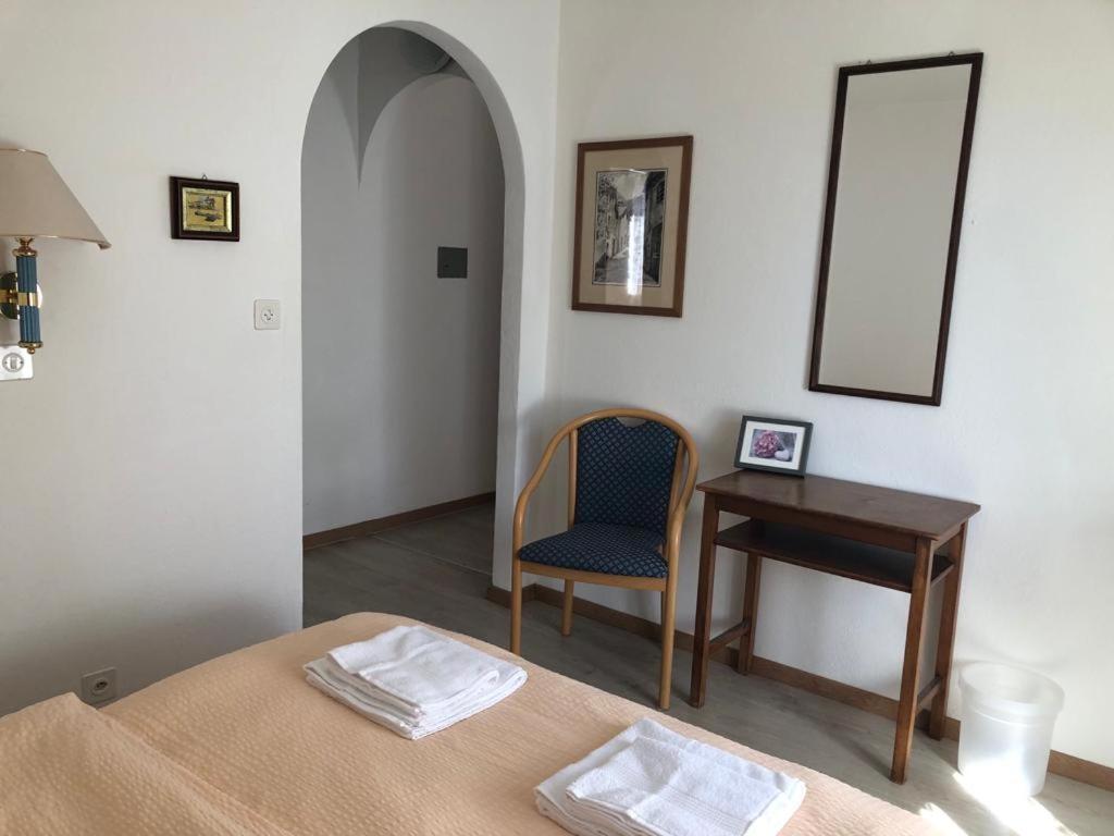 Hotel Pensione Serena Purasca Zewnętrze zdjęcie