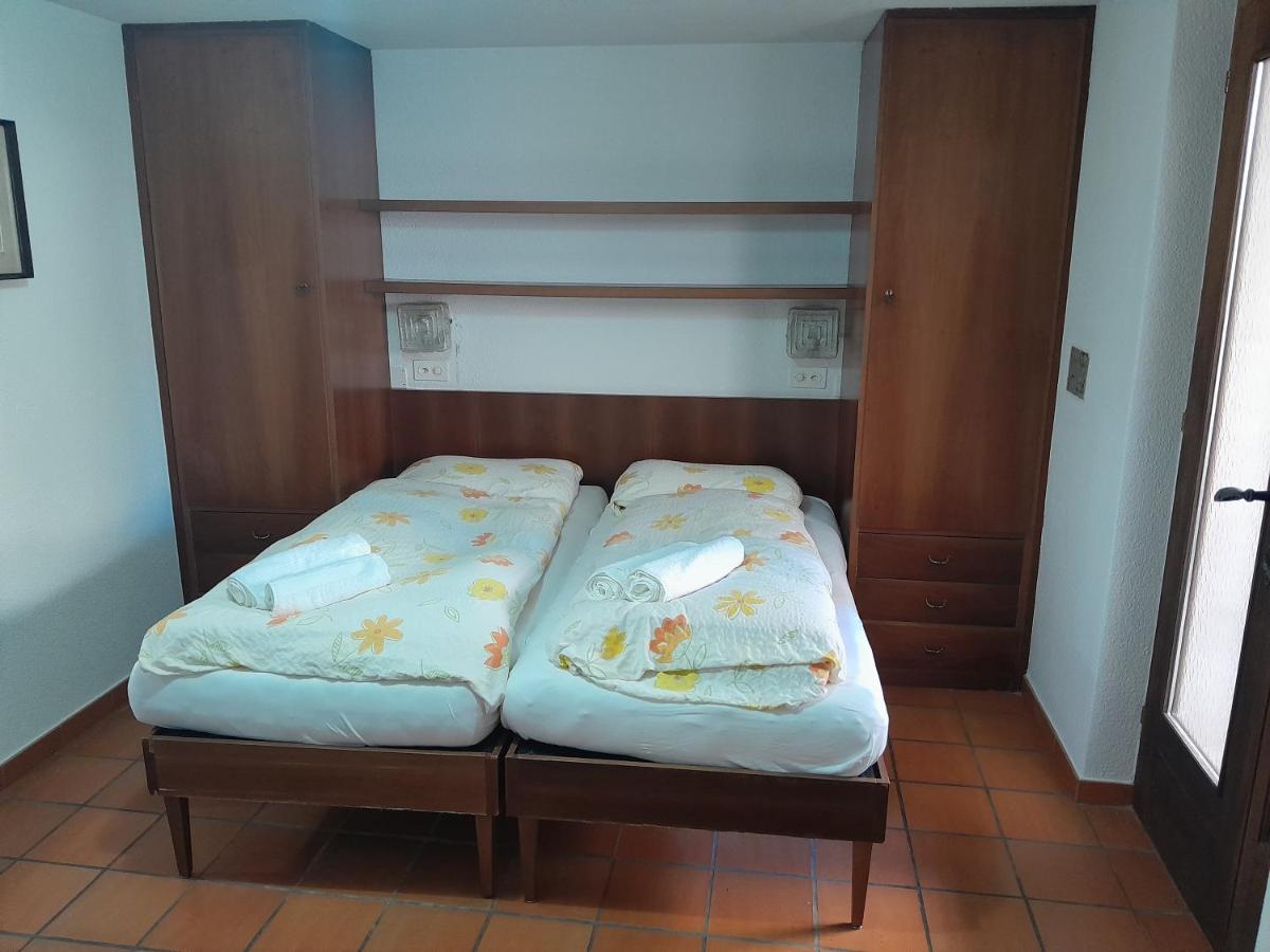 Hotel Pensione Serena Purasca Zewnętrze zdjęcie