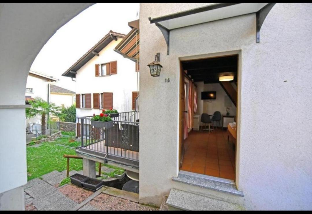 Hotel Pensione Serena Purasca Zewnętrze zdjęcie